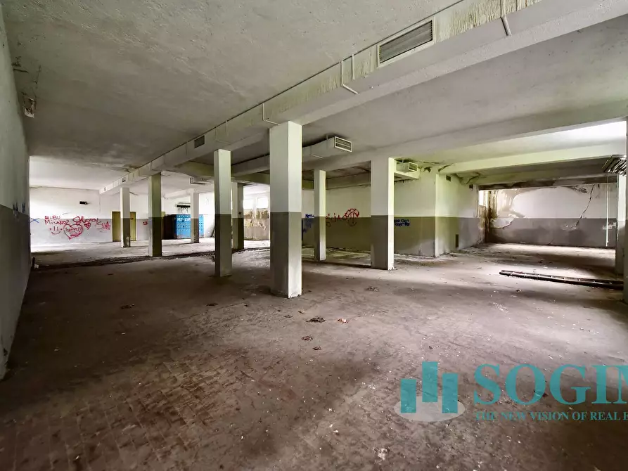 Immagine 8 di Palazzo in vendita  in Via Cesare Battisti 54 a Albiate