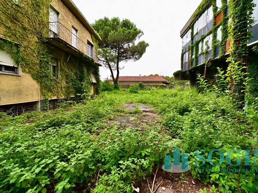 Immagine 7 di Palazzo in vendita  in Via Cesare Battisti 54 a Albiate