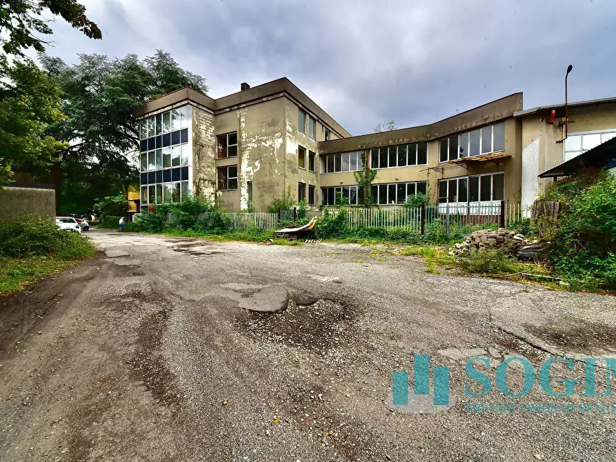 Immagine 4 di Palazzo in vendita  in Via Cesare Battisti 54 a Albiate