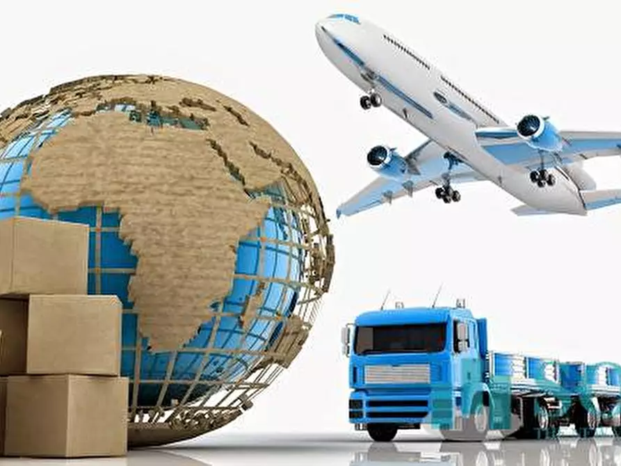 Immagine 5 di Locale commerciale in vendita  in via saba a Abbiategrasso