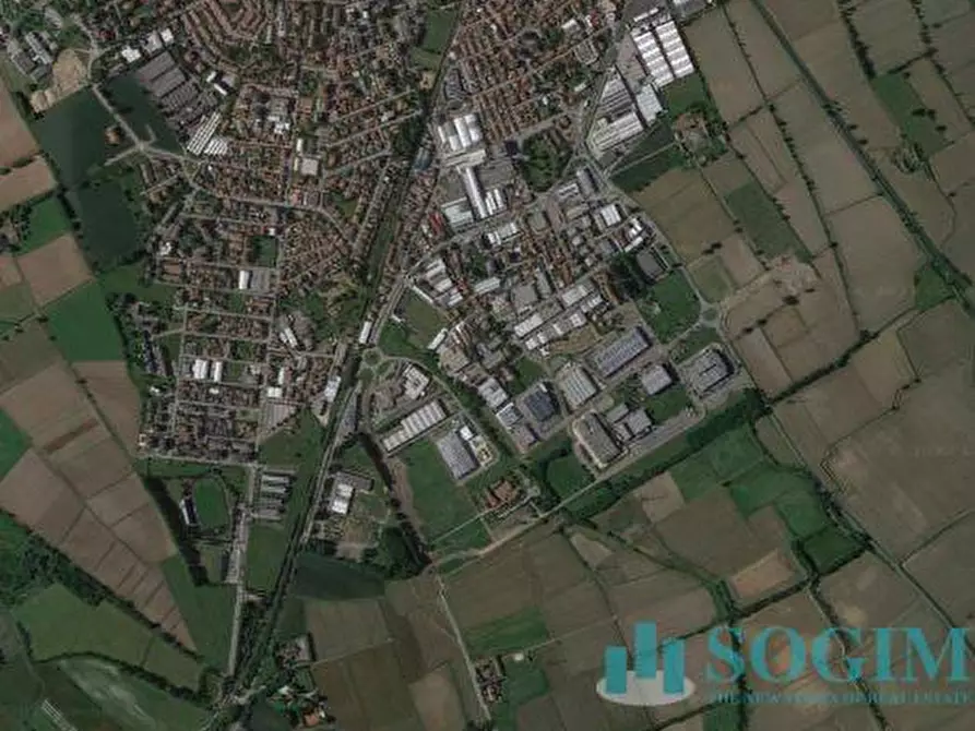 Immagine 2 di Locale commerciale in vendita  in via saba a Abbiategrasso