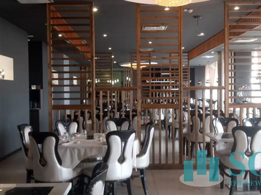 Immagine 6 di Locale commerciale in affitto  in Via Italia 162 a Busnago