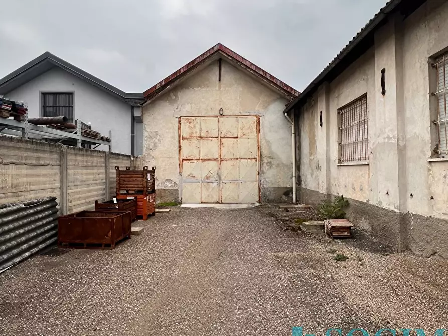 Immagine 4 di Capannone industriale in vendita  in via varese 50 a Inveruno