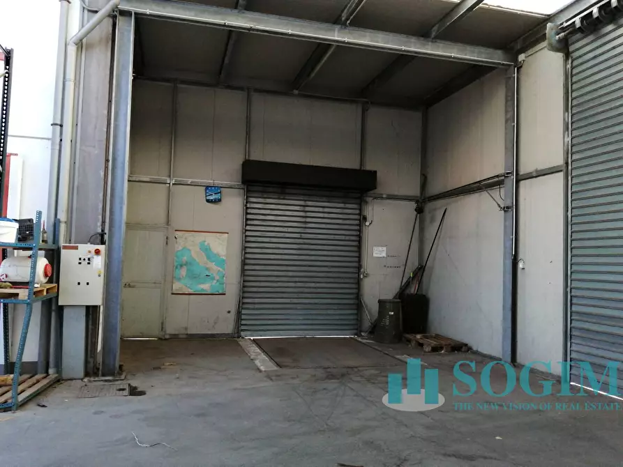 Immagine 6 di Capannone industriale in affitto  in via Antonio Labriola 292 a Rho