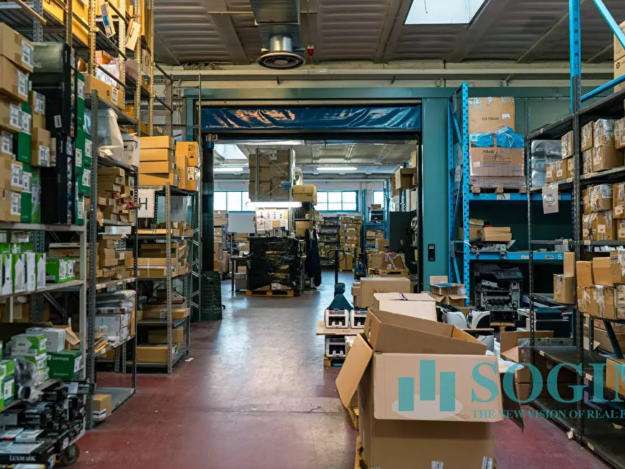 Immagine 18 di Capannone industriale in vendita  in Via Caravaggio a Desio