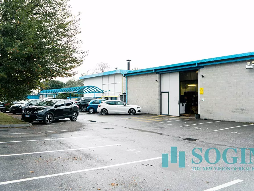 Immagine 27 di Capannone industriale in vendita  in Via Caravaggio a Desio