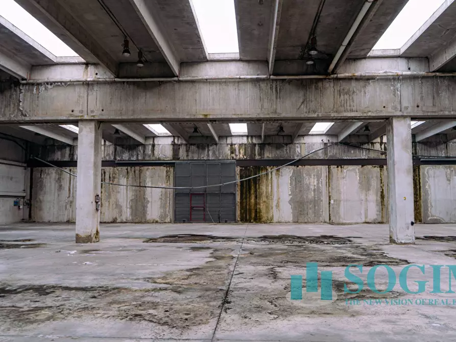 Immagine 12 di Capannone industriale in vendita  in Strada antica per Cassano a Cernusco Sul Naviglio