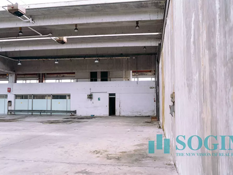 Immagine 13 di Capannone industriale in vendita  in Strada antica per Cassano a Cernusco Sul Naviglio