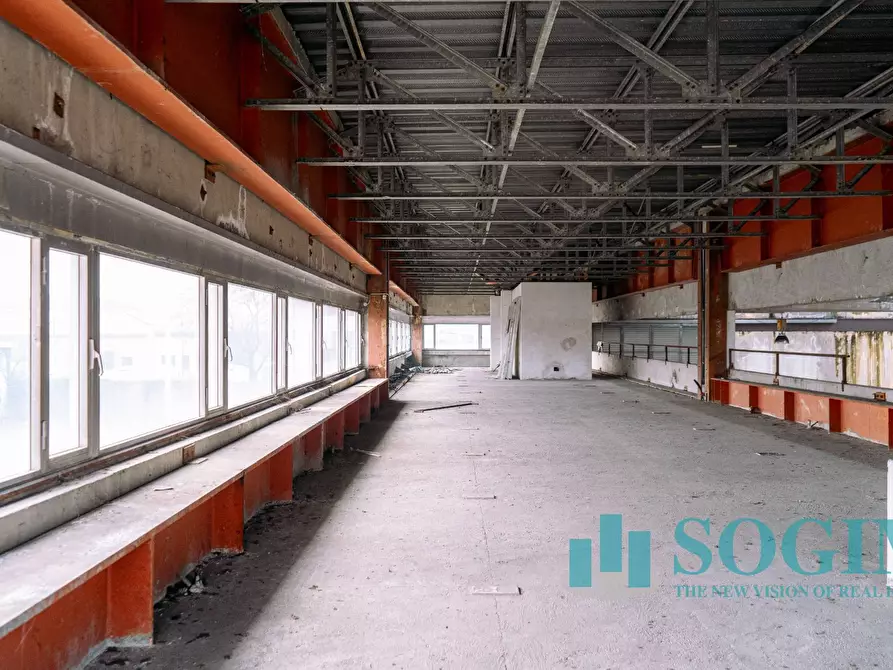 Immagine 15 di Capannone industriale in vendita  in Strada antica per Cassano a Cernusco Sul Naviglio