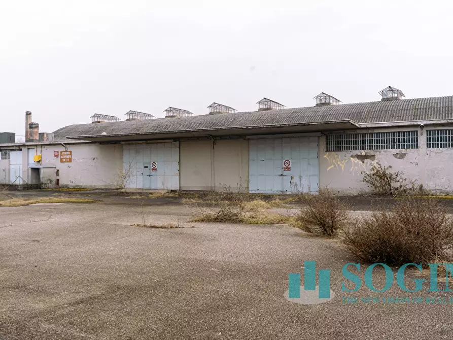 Immagine 28 di Capannone industriale in vendita  in Strada antica per Cassano a Cernusco Sul Naviglio