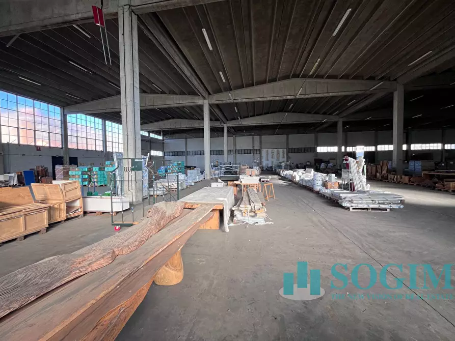 Immagine 11 di Capannone industriale in vendita  a Cesano Boscone