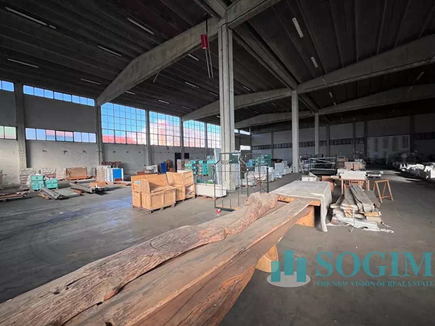 Immagine 19 di Capannone industriale in vendita  a Cesano Boscone