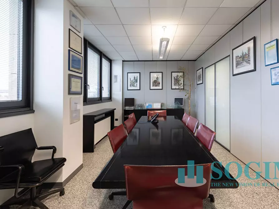 Immagine 31 di Ufficio in vendita  in via Cernuschi 6 a Monza