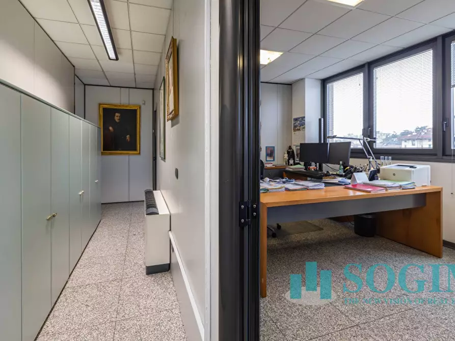 Immagine 33 di Ufficio in vendita  in via Cernuschi 6 a Monza