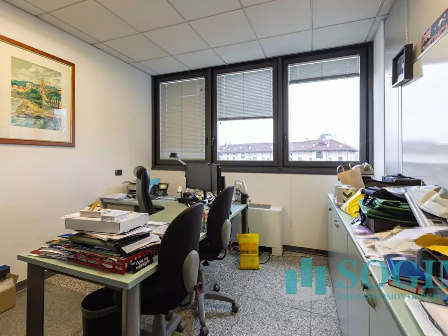 Immagine 38 di Ufficio in vendita  in via Cernuschi 6 a Monza