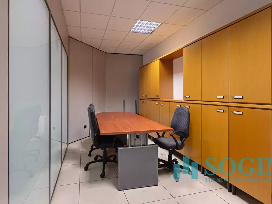 Immagine 46 di Ufficio in vendita  in via Cernuschi 6 a Monza