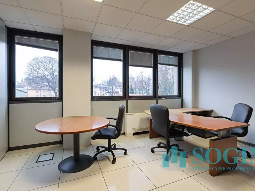 Immagine 53 di Ufficio in vendita  in via Cernuschi 6 a Monza