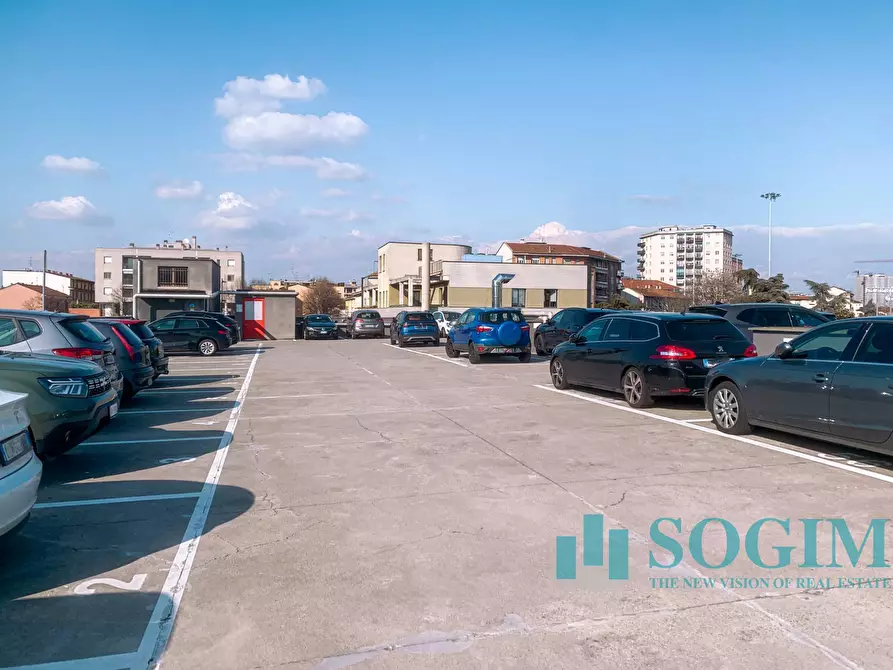 Immagine 3 di Capannone industriale in vendita  in carducci a Sesto San Giovanni