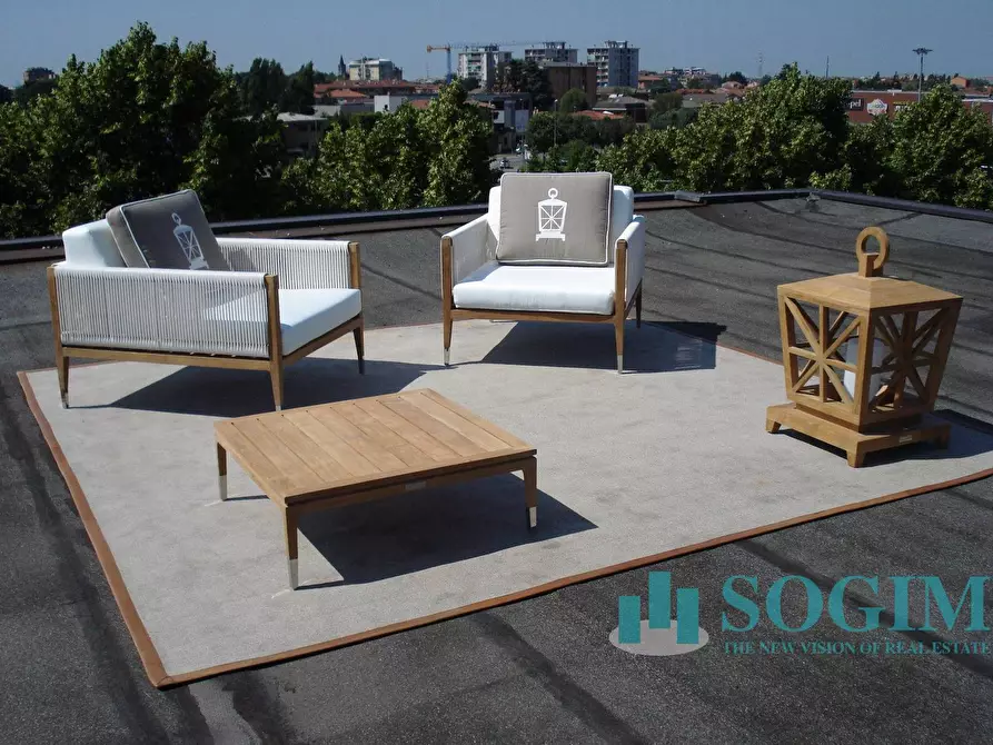 Immagine 4 di Locale commerciale in vendita  in via carducci 104 a Lissone