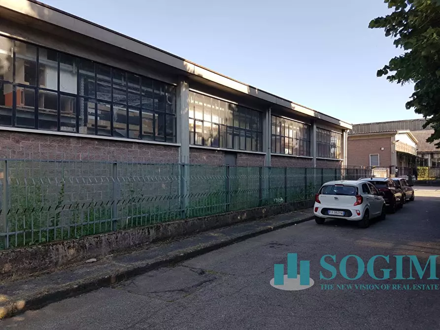 Immagine 6 di Capannone industriale in vendita  a Opera