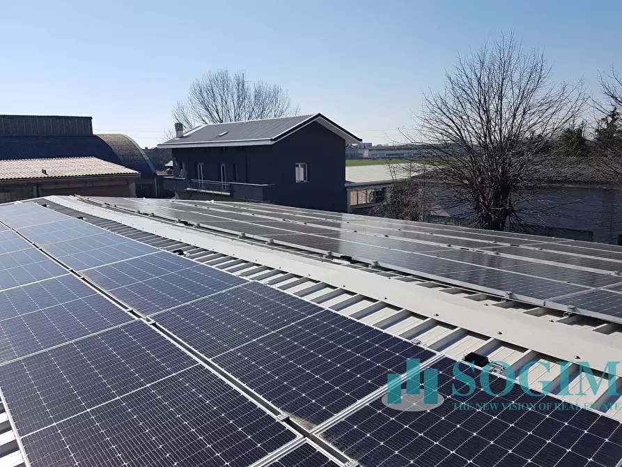 Immagine 17 di Capannone industriale in vendita  a Opera