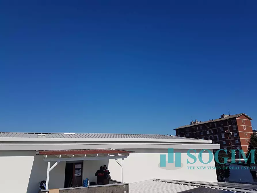 Immagine 18 di Capannone industriale in vendita  a Opera