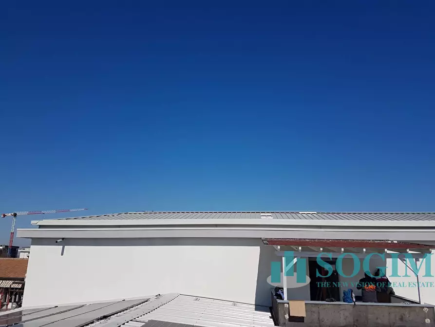 Immagine 19 di Capannone industriale in vendita  a Opera