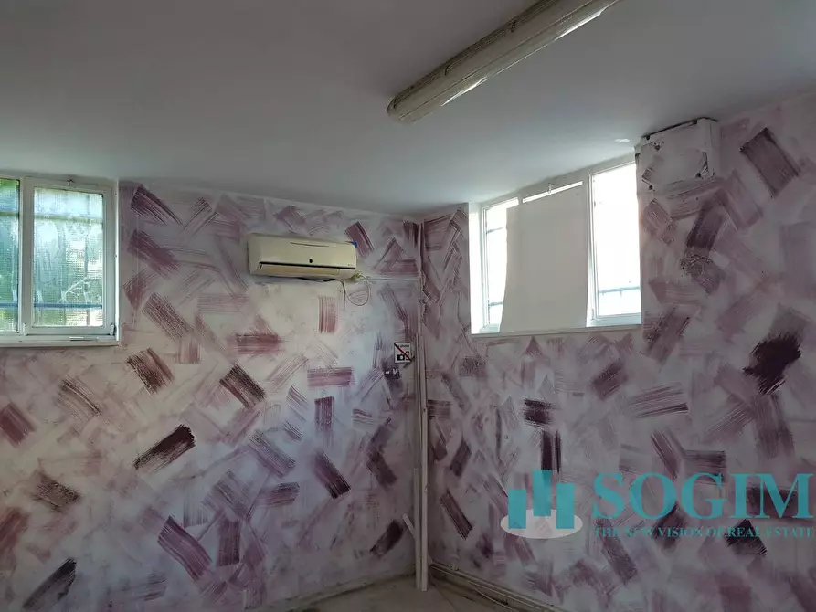 Immagine 22 di Capannone industriale in vendita  a Opera