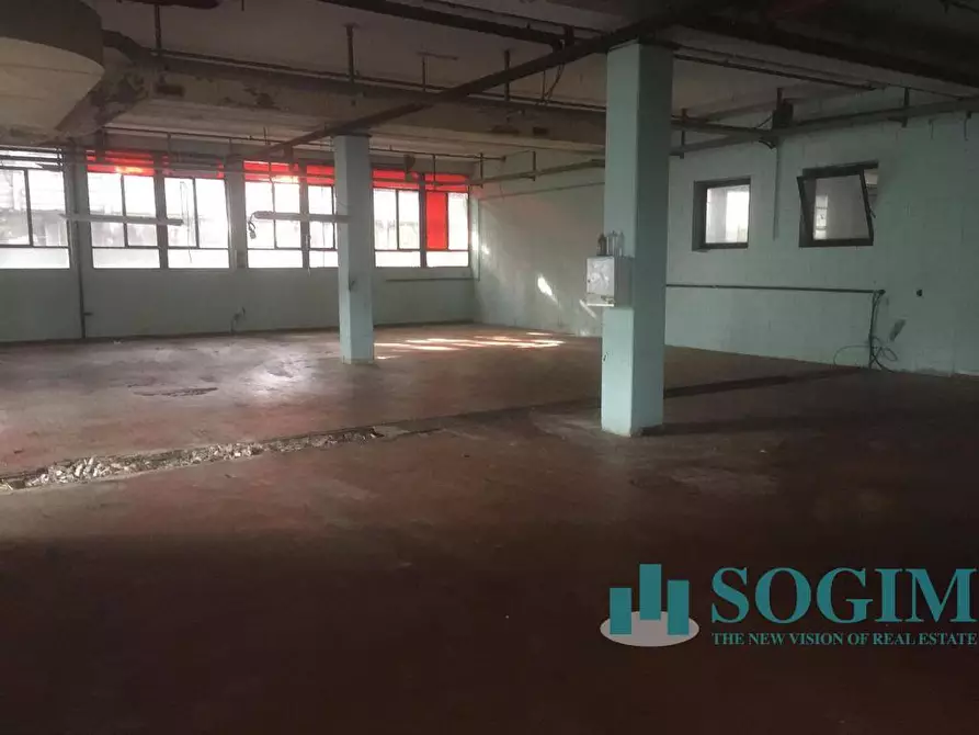 Immagine 3 di Capannone industriale in vendita  in Pasubio 10 a Tradate
