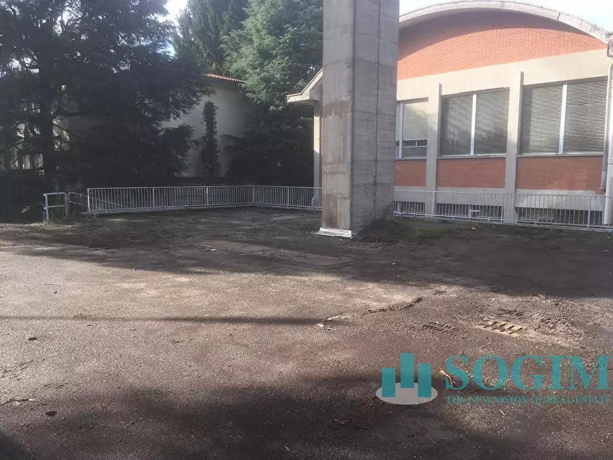 Immagine 5 di Capannone industriale in vendita  in Pasubio 10 a Tradate