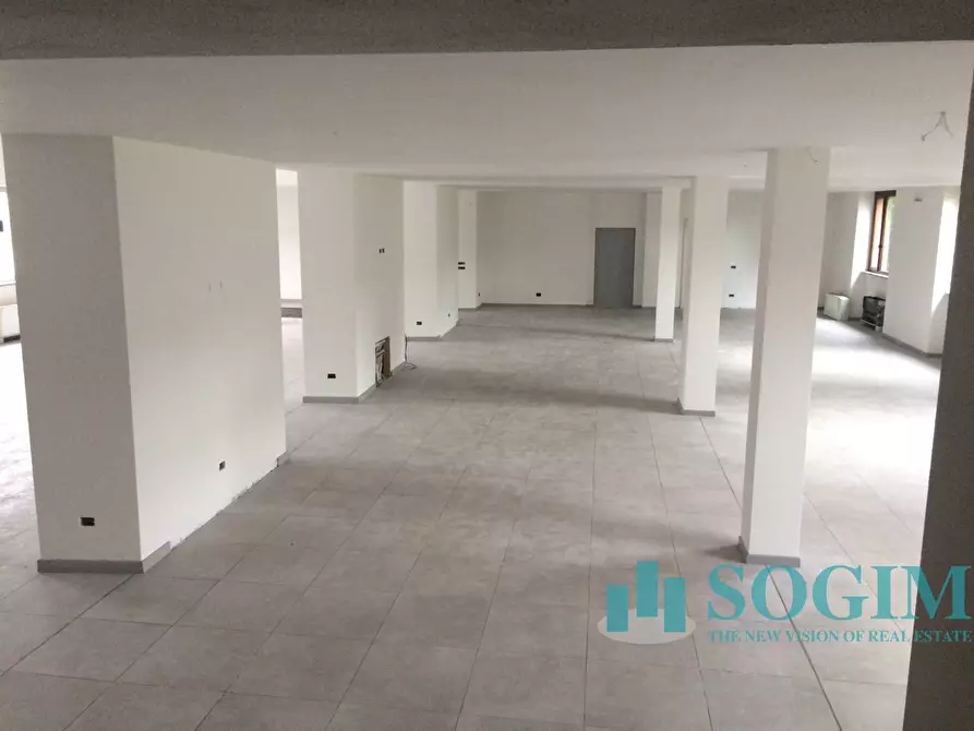 Immagine 4 di Capannone industriale in vendita  in sabotino 10 a Tradate