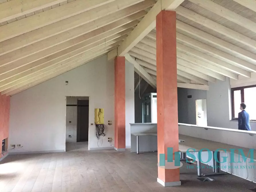 Immagine 5 di Capannone industriale in vendita  in sabotino 10 a Tradate