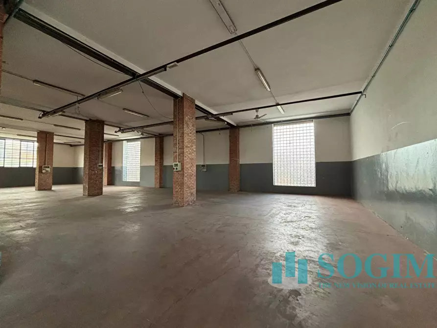 Immagine 12 di Capannone industriale in vendita  in via giovanni XXIII 102 a Cardano Al Campo