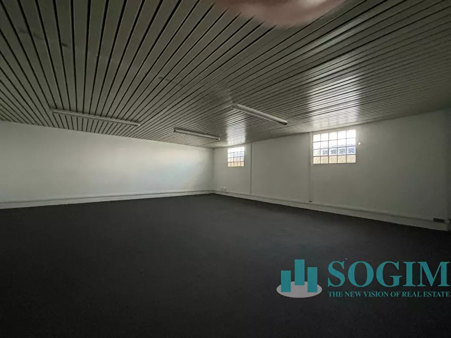 Immagine 26 di Capannone industriale in vendita  in via giovanni XXIII 102 a Cardano Al Campo