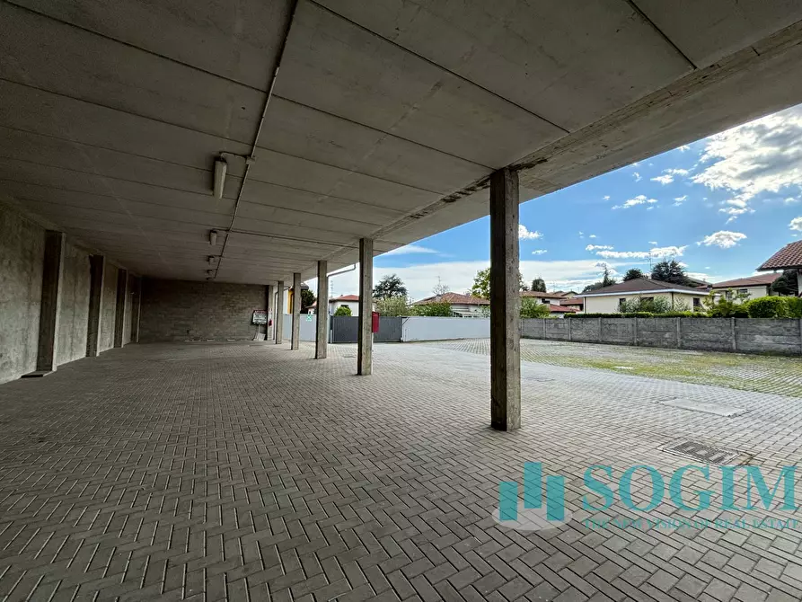 Immagine 36 di Capannone industriale in vendita  in via giovanni XXIII 102 a Cardano Al Campo