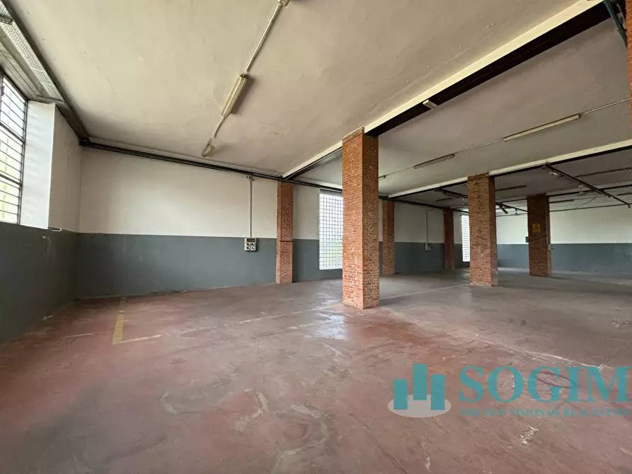 Immagine 13 di Capannone industriale in vendita  in via giovanni XXIII 102 a Cardano Al Campo