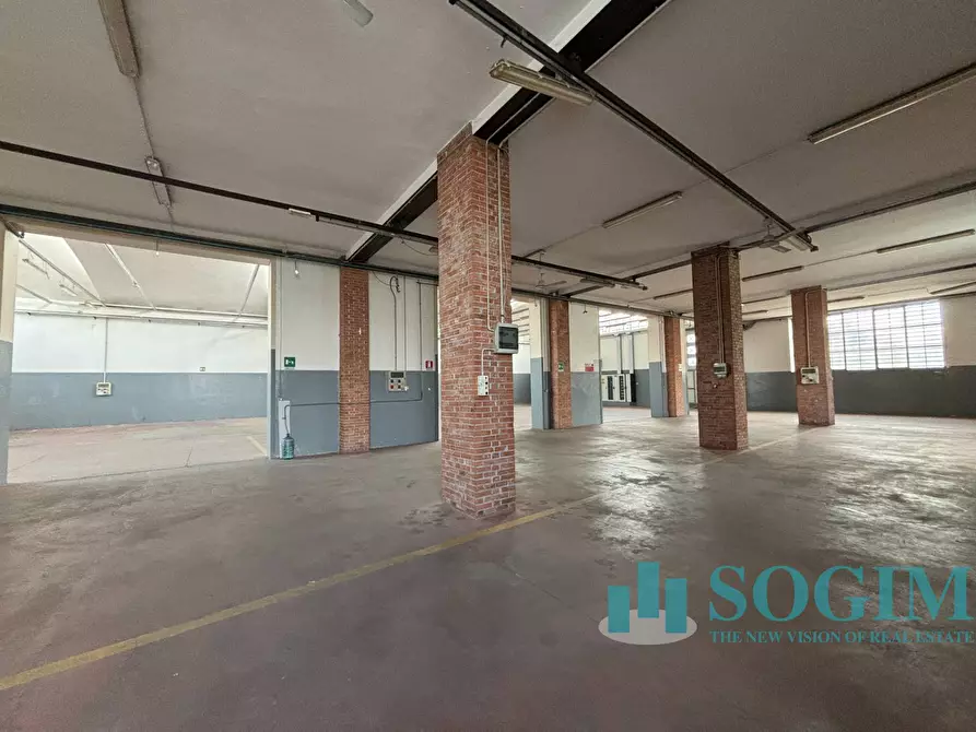 Immagine 18 di Capannone industriale in vendita  in via giovanni XXIII 102 a Cardano Al Campo