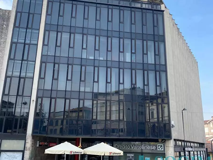 Immagine 16 di Ufficio in affitto  in Via Giacomo Matteotti a Cantù