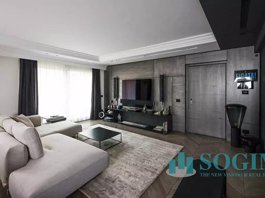 Immagine 5 di Appartamento in vendita  in via Volta 40 a Monza