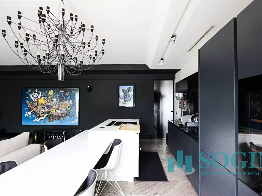 Immagine 46 di Appartamento in vendita  in via Volta 40 a Monza