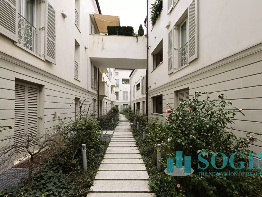 Immagine 64 di Appartamento in vendita  in via Volta 40 a Monza