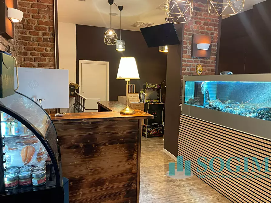 Immagine 3 di Attività commerciale in vendita  in viale isonzo a Milano