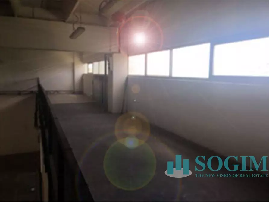 Immagine 4 di Capannone industriale in affitto  in via toscanini 48 a Cologno Monzese