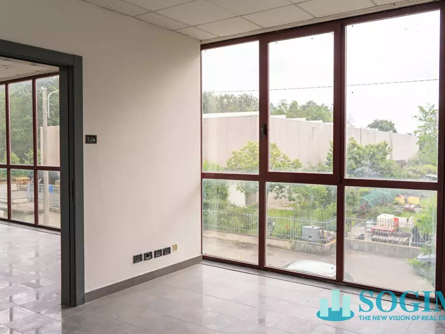 Immagine 14 di Capannone industriale in vendita  in Via Grigne 1 a Olgiate Comasco