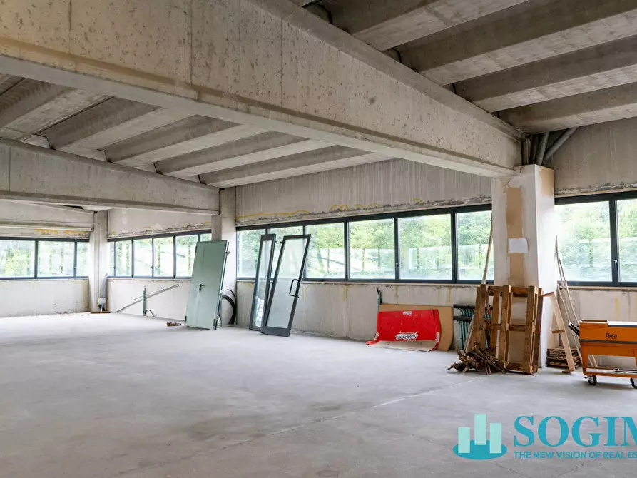 Immagine 24 di Capannone industriale in vendita  in Via Cascina Bella 1 a Olgiate Comasco