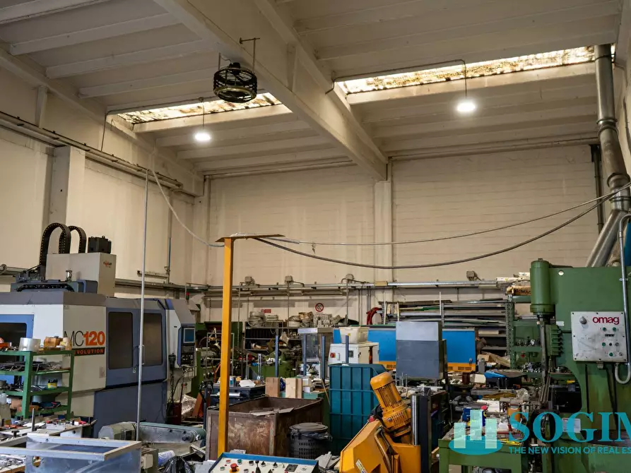 Immagine 4 di Capannone industriale in vendita  in via E. Tarantelli 17 a Mozzate