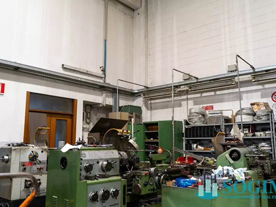 Immagine 7 di Capannone industriale in vendita  in via E. Tarantelli 17 a Mozzate