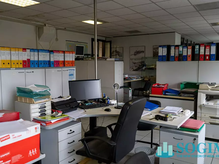 Immagine 18 di Capannone industriale in vendita  in via E. Tarantelli 17 a Mozzate