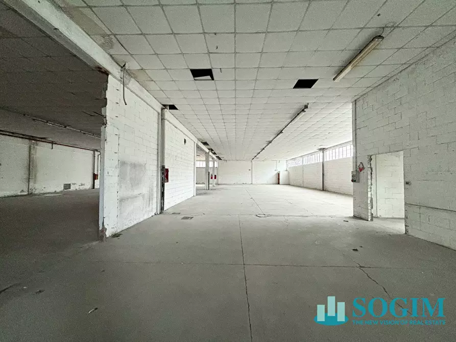 Immagine 10 di Capannone industriale in vendita  in sabotino 10 a Tradate