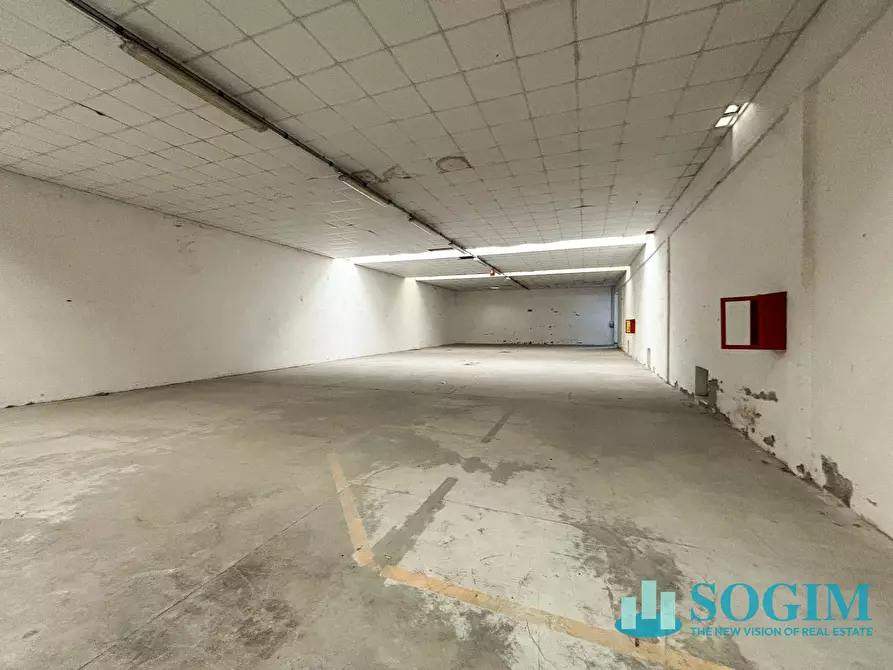 Immagine 15 di Capannone industriale in vendita  in sabotino 10 a Tradate